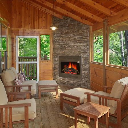 Four Seasons Holiday Home Gatlinburg Extérieur photo
